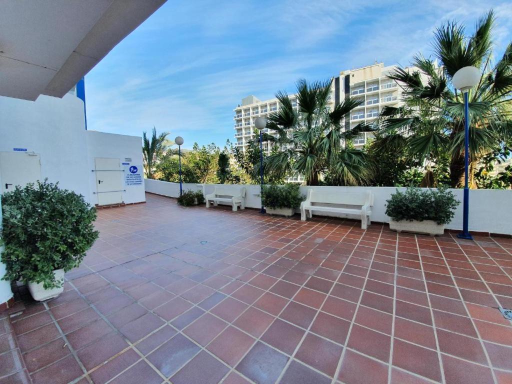 Apartamento con parking con piscina junto a la playa Benalmádena Esterno foto